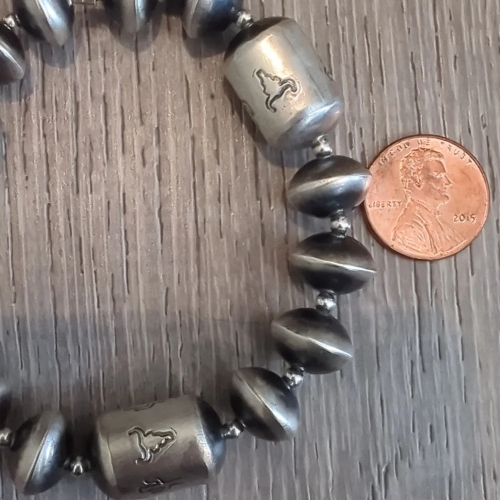 Navajo Pearl Saucer Sterling Silver Handmade Bracelet NWT - Picture 12 of 13